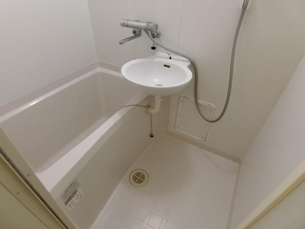 羽曳野市恵我之荘２丁目のハイツ