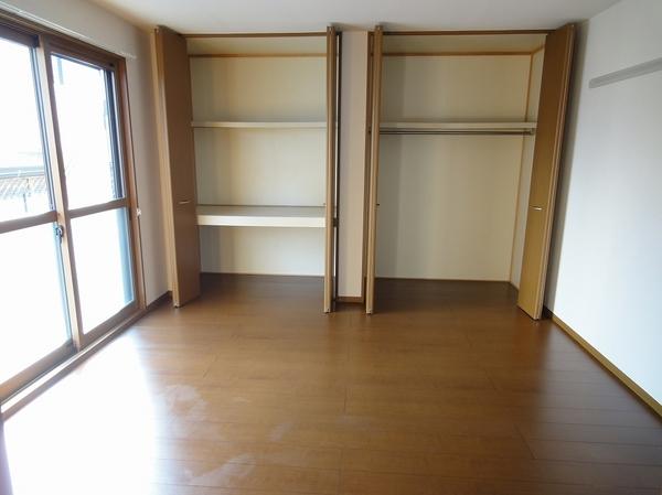 ソシア城山A棟