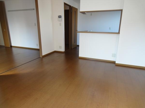 ソシア城山A棟
