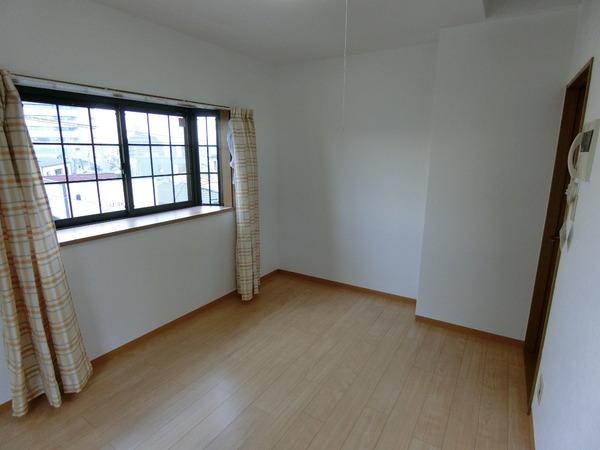 藤井寺市岡１丁目のマンション