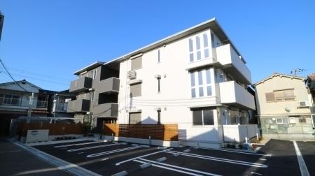松原市三宅西2丁目のハイツ