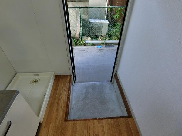 羽曳野市西浦１丁目のハイツ