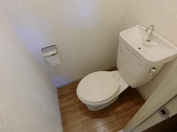 羽曳野市西浦１丁目のハイツ