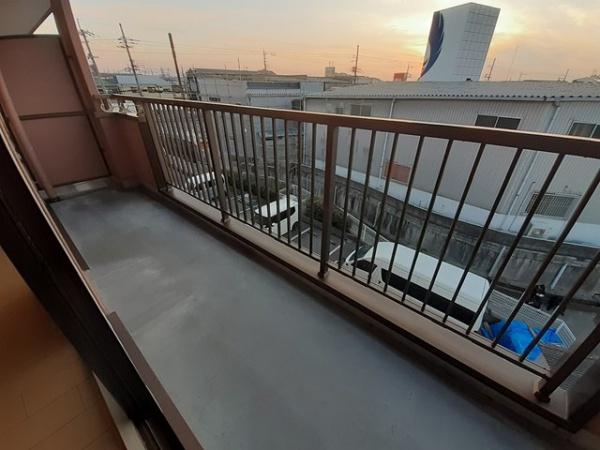 羽曳野市伊賀５丁目のマンション