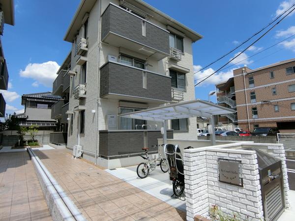 柏原市法善寺３丁目のハイツ