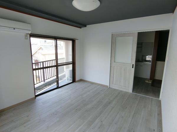 羽曳野市西浦１丁目のマンション