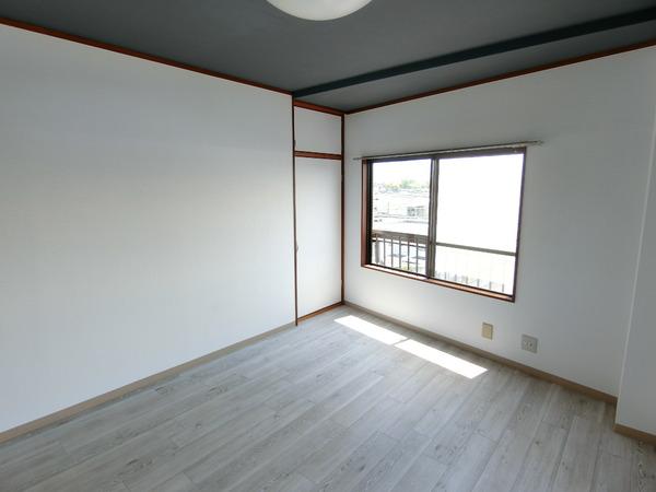 羽曳野市西浦１丁目のマンション