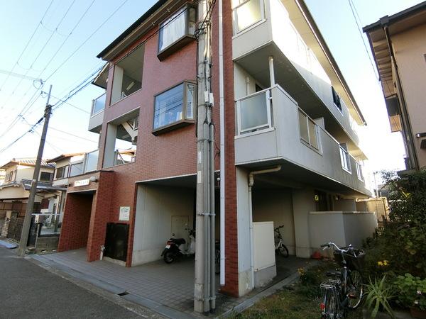羽曳野市白鳥１丁目のハイツ