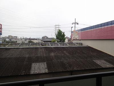 松原市三宅中２丁目のマンション