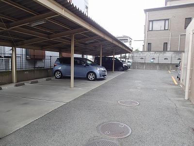 松原市三宅中２丁目のマンション