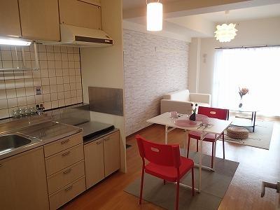 松原市三宅中２丁目のマンション