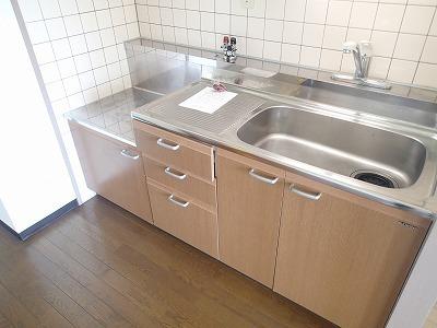 松原市岡２丁目のマンション