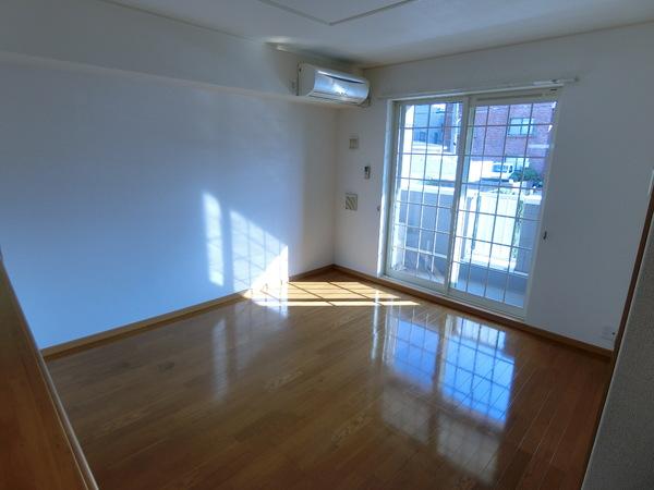 松原市一津屋４丁目のハイツ