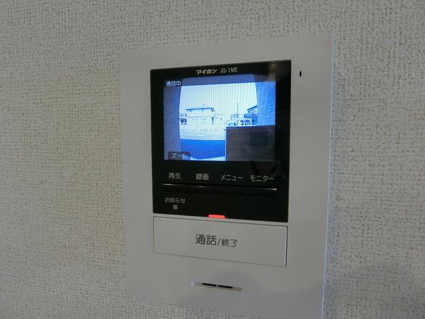 羽曳野市誉田３丁目のハイツ