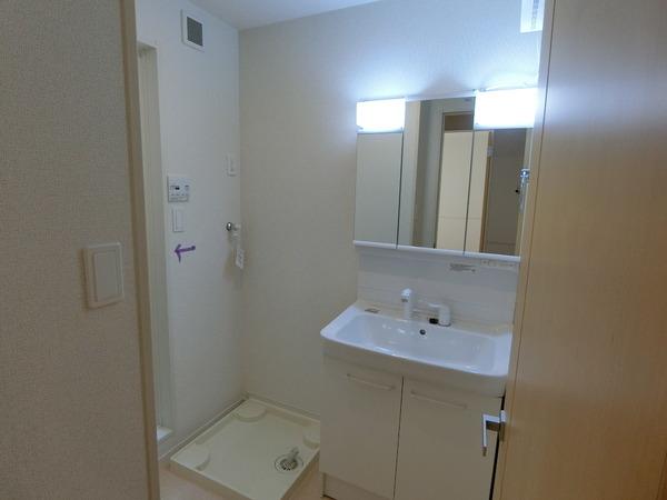 藤井寺市惣社１丁目のハイツ
