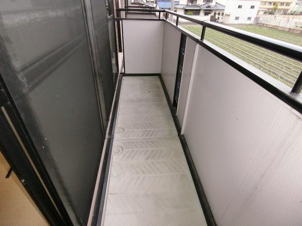 松原市田井城４丁目のハイツ