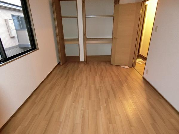 松原市田井城４丁目のハイツ