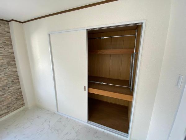 羽曳野市西浦４丁目のマンション