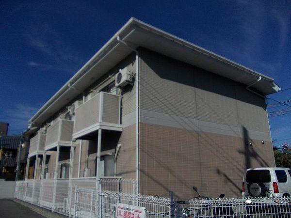 柏原市国分本町３丁目のハイツ