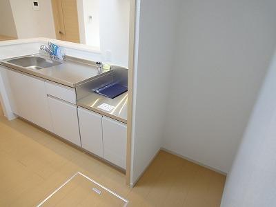 羽曳野市西浦３丁目のハイツ