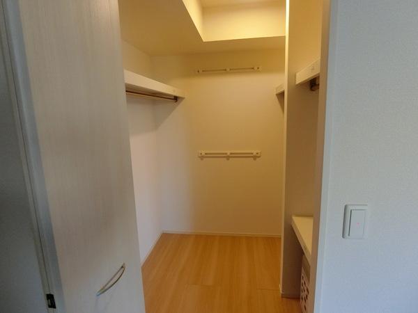 松原市三宅西２丁目のハイツ