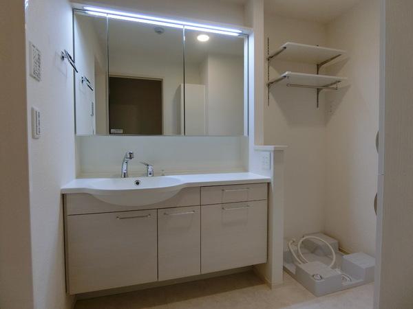 松原市三宅西２丁目のハイツ