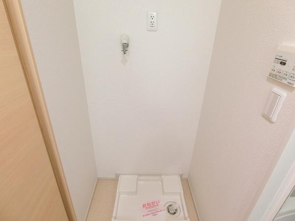羽曳野市南恵我之荘８丁目のハイツ