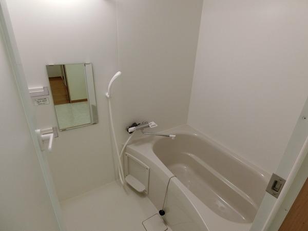 羽曳野市栄町のハイツ