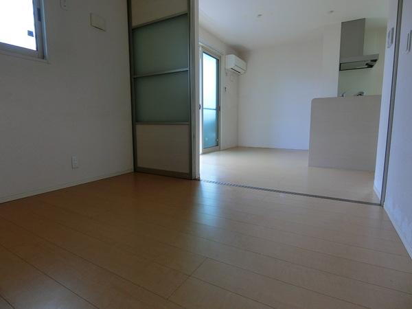 藤井寺市国府３丁目のアパート