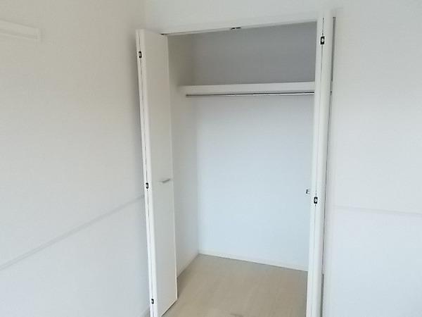 柏原市旭ケ丘３丁目のハイツ