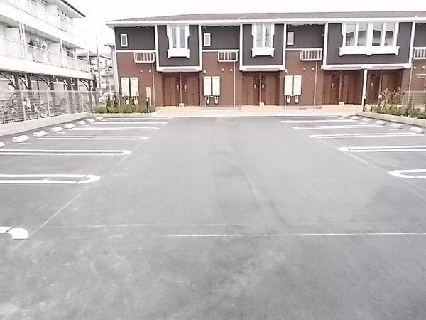 柏原市旭ケ丘３丁目のハイツ