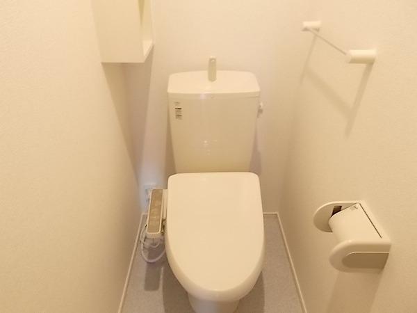 柏原市旭ケ丘３丁目のハイツ