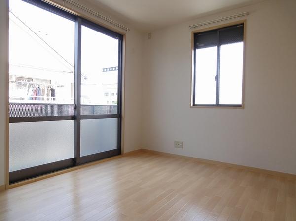 松原市一津屋４丁目のハイツ