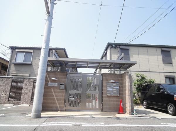 松原市一津屋４丁目のハイツ