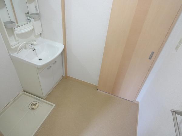 松原市一津屋４丁目のハイツ