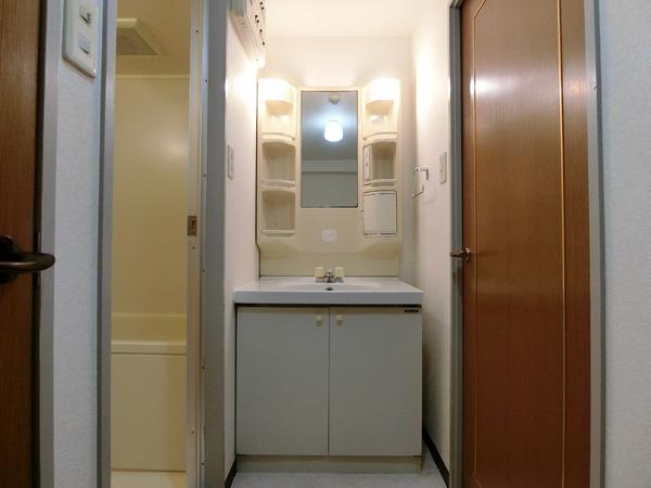 羽曳野市島泉９丁目のマンション