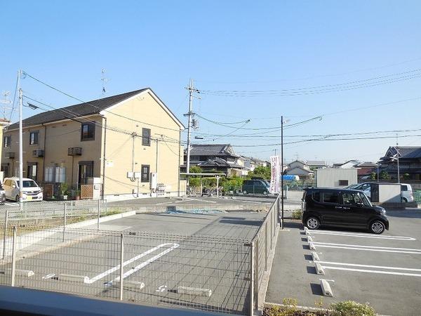 羽曳野市広瀬のアパート