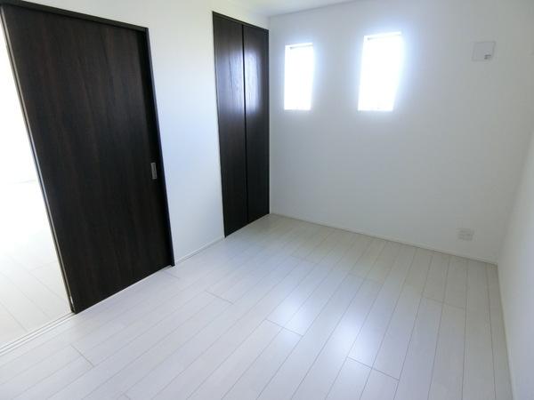 羽曳野市向野１丁目のハイツ