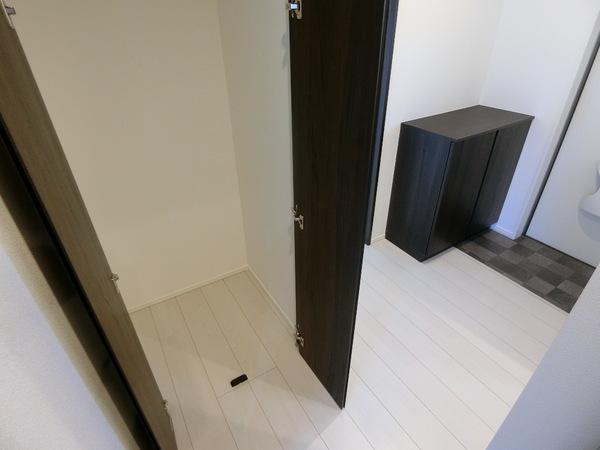 羽曳野市向野１丁目のハイツ