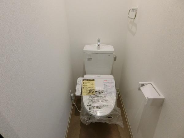羽曳野市向野１丁目のハイツ