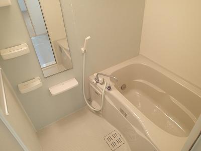 松原市立部２丁目のアパート