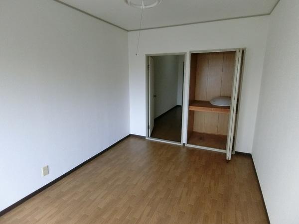 ゴールドハイツ