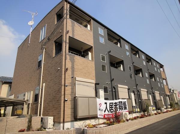 藤井寺市沢田２丁目のハイツ