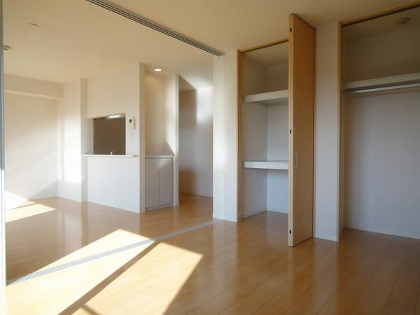 松原市上田４丁目のマンション
