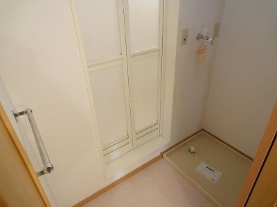 藤井寺市川北３丁目のハイツ