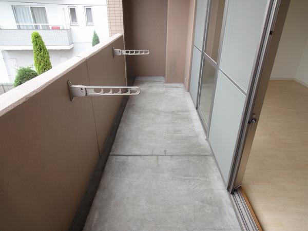 羽曳野市軽里１丁目のマンション