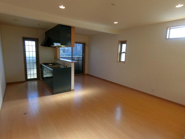 藤井寺市藤井寺３丁目のハイツ