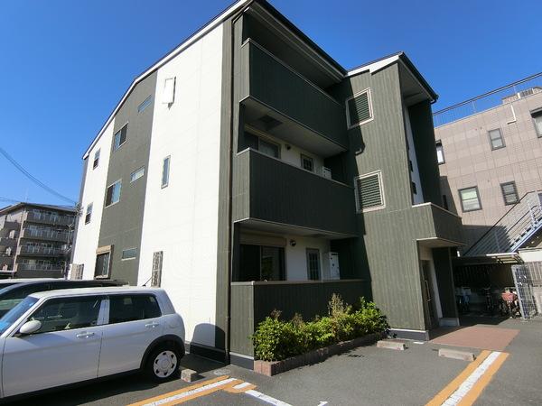 藤井寺市藤井寺３丁目のハイツ