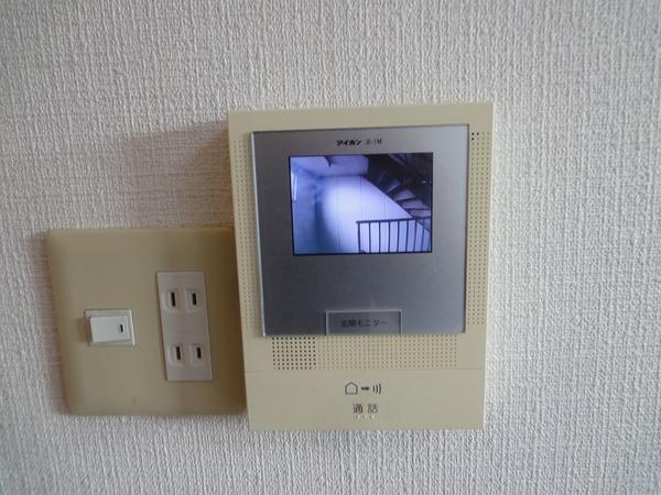 イーストコート