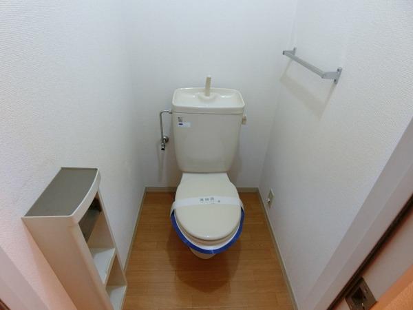 西田ハイツ